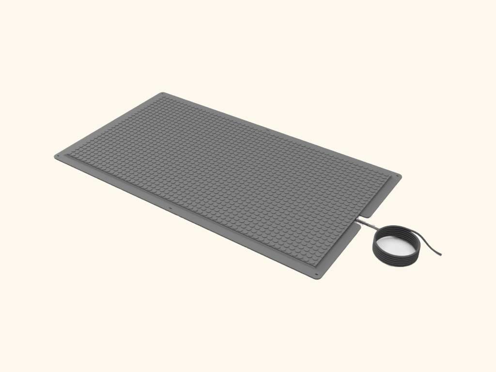 Alternate angle of the FarrPro DownFire mat